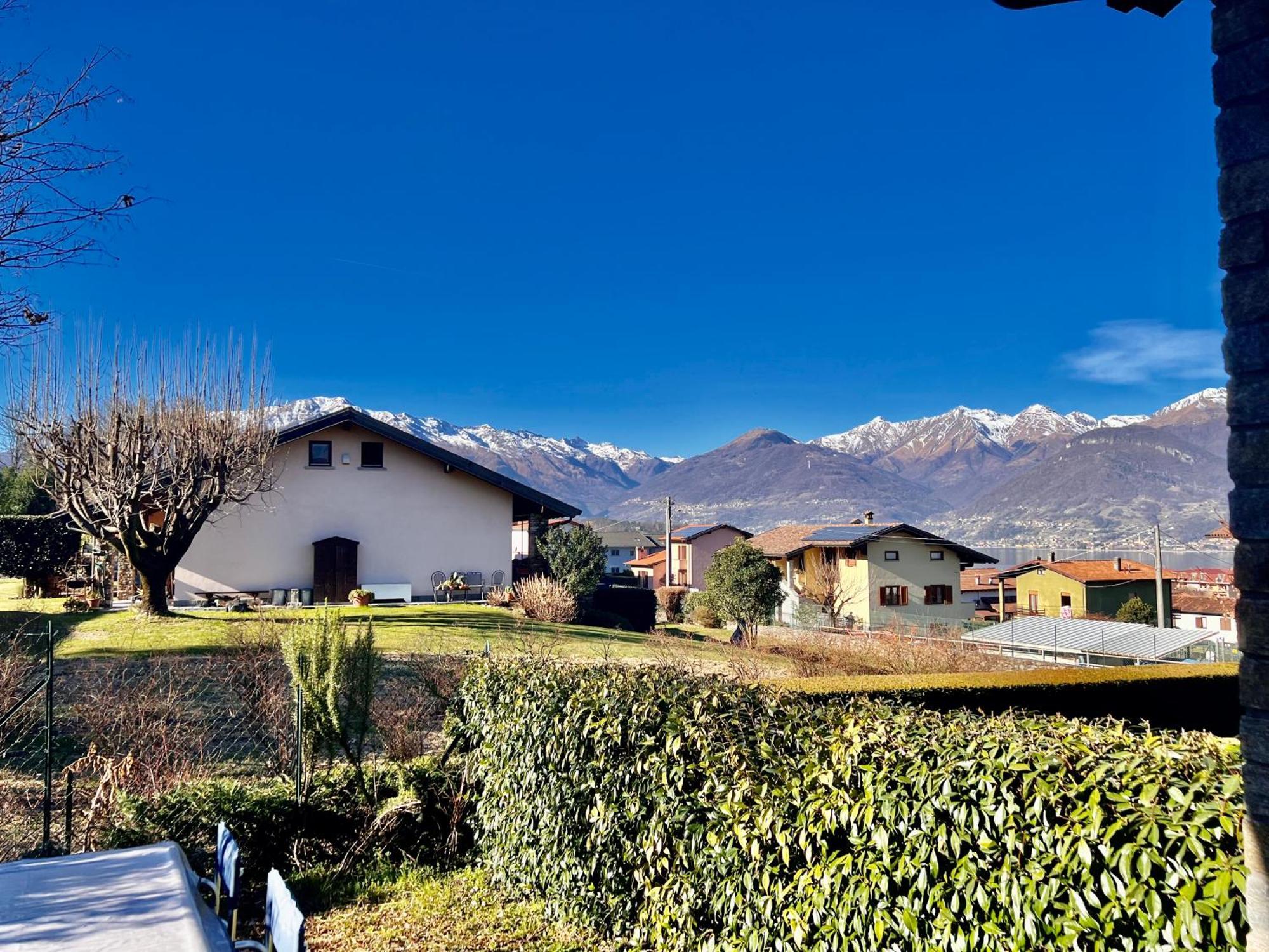 Colico Zen House Villa Buitenkant foto